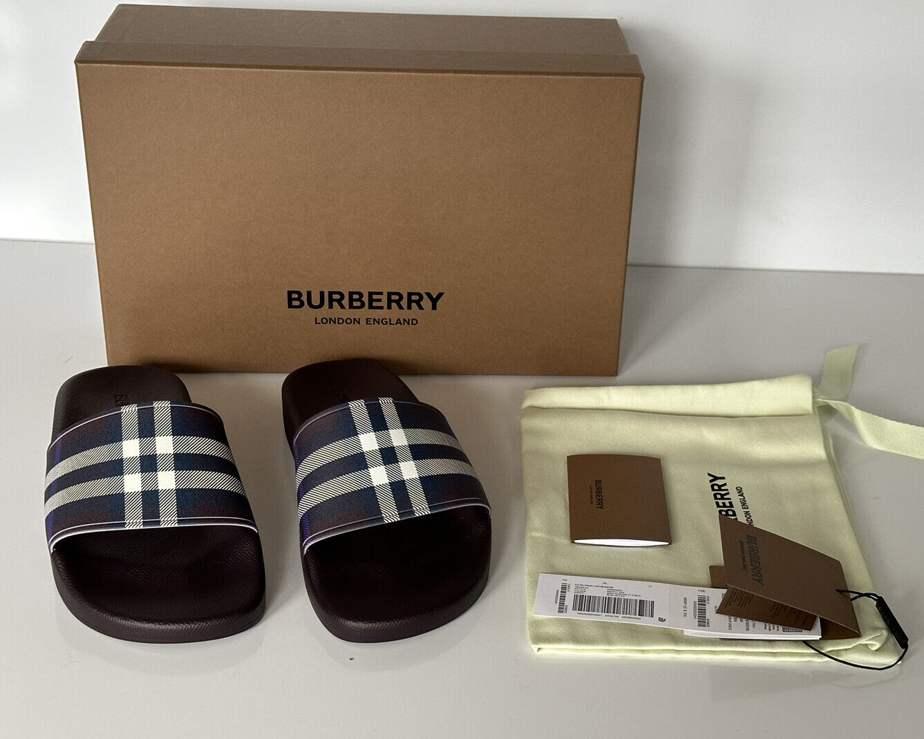 NIB $ 370 Burberry Damen Furley Check Maroon Slide Sandalen 9 US (39 Eu) 8057612 