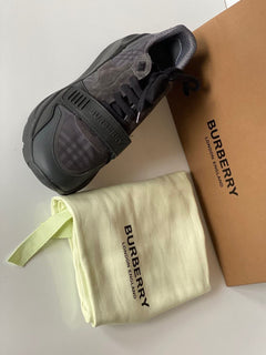 NIB Мужские темно-серые кроссовки Burberry Ramsey Check 13 US (46 EU) 8042200 IT 
