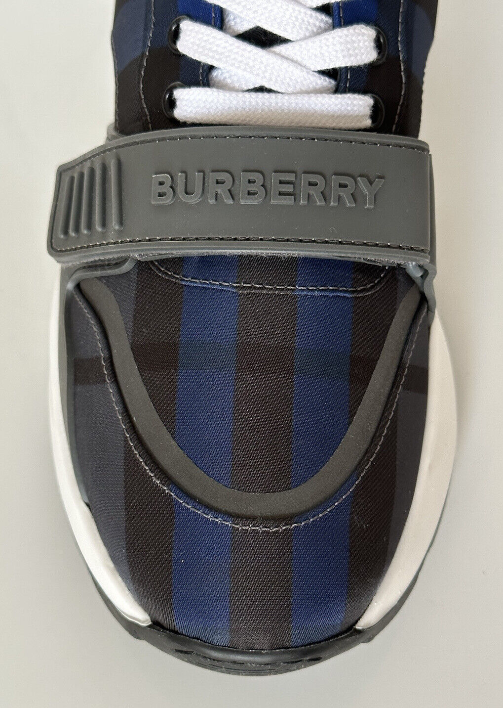 NIB Burberry Ramsey Check Men's Ocean Blue Sneakers 10 US (43 Eu) 8048171 Italy