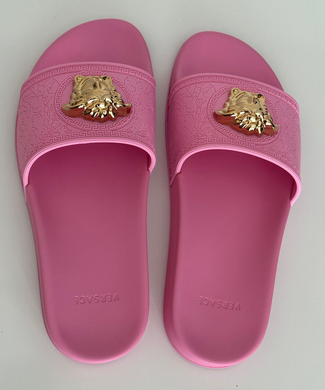 NIB 450 $ Versace Gold Medusa Head Slides Sandalen Flamingo Pink 10,5 40,5 1004190 