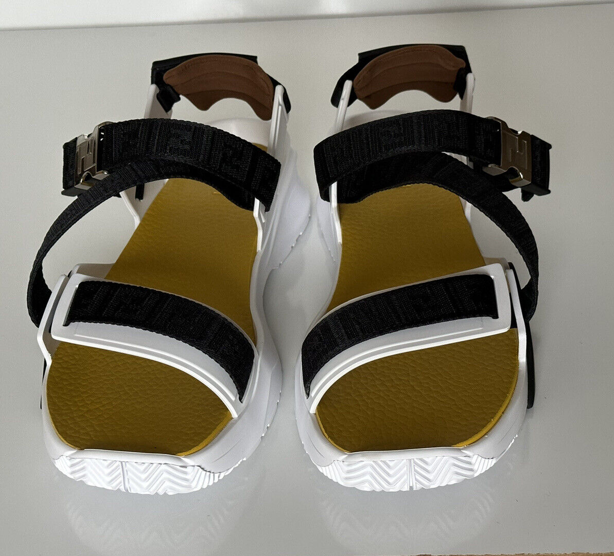 Мужские сандалии Fendi с ремешками FF 895 долларов США 11 США/10 Великобритания Италия 7X1503 