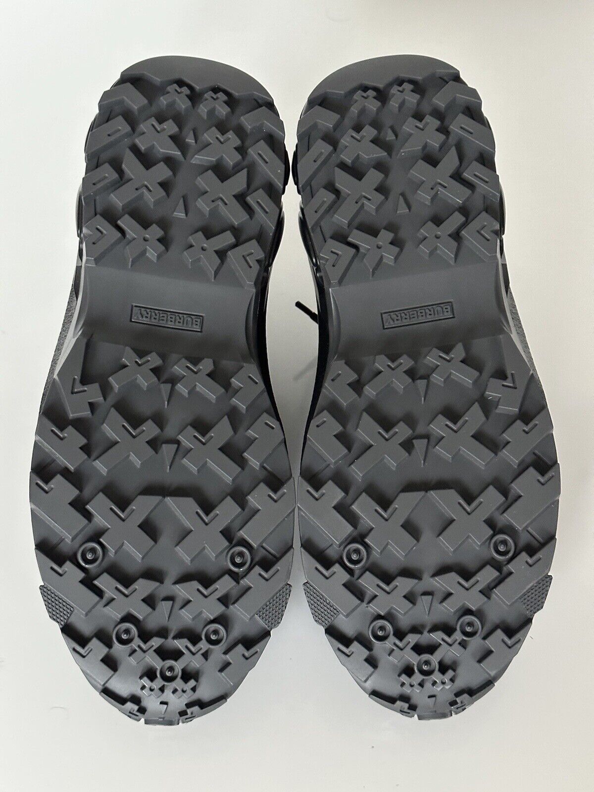 NIB $890 Burberry Arthur Men's Dark Grey IP Check Sneakers 11 US (44) 8055576 IT