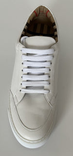 NIB Burberry Weiße Low-Top-Ledersneaker für Damen 9 US (39 Eu) 8043210 Italien 