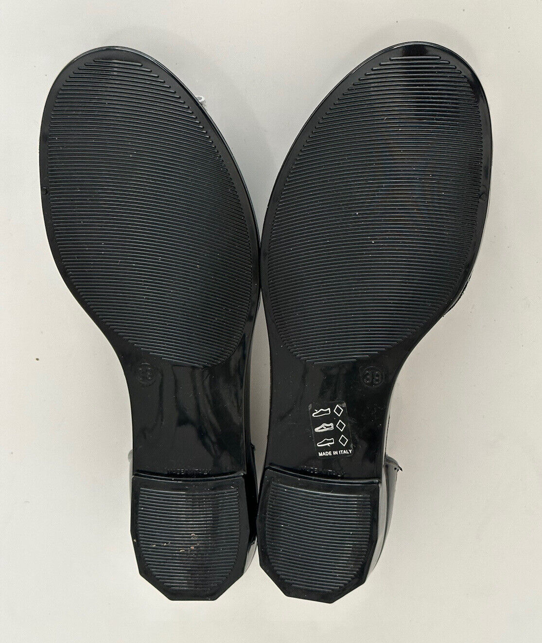 Женские резиновые сандалии Baldinini черные 9 США (39 евро) 768854 Сделано в Италии 