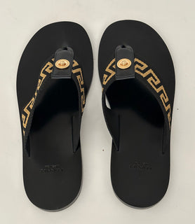 NIB Versace Мужские черные шлепанцы Greca Signature 11 США (44 евро) DSU7340 IT 