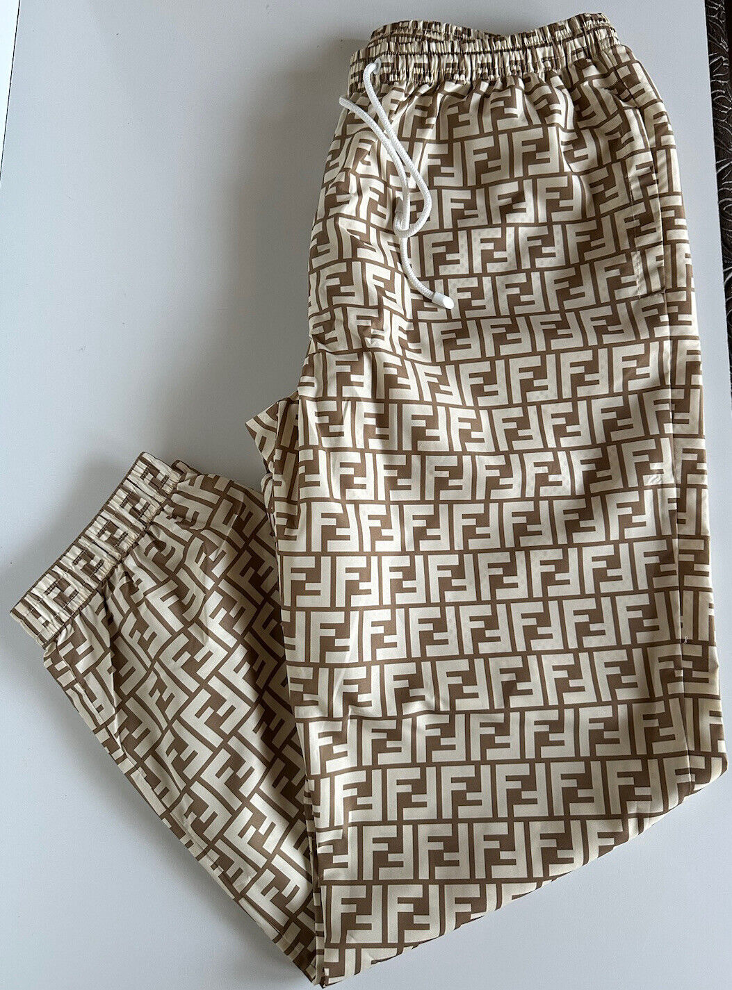 Neu mit Etikett: 980 $ Fendi FF Freizeithose Braunes Polyester Größe 36 US (52 Euro) FAB527 Italien 