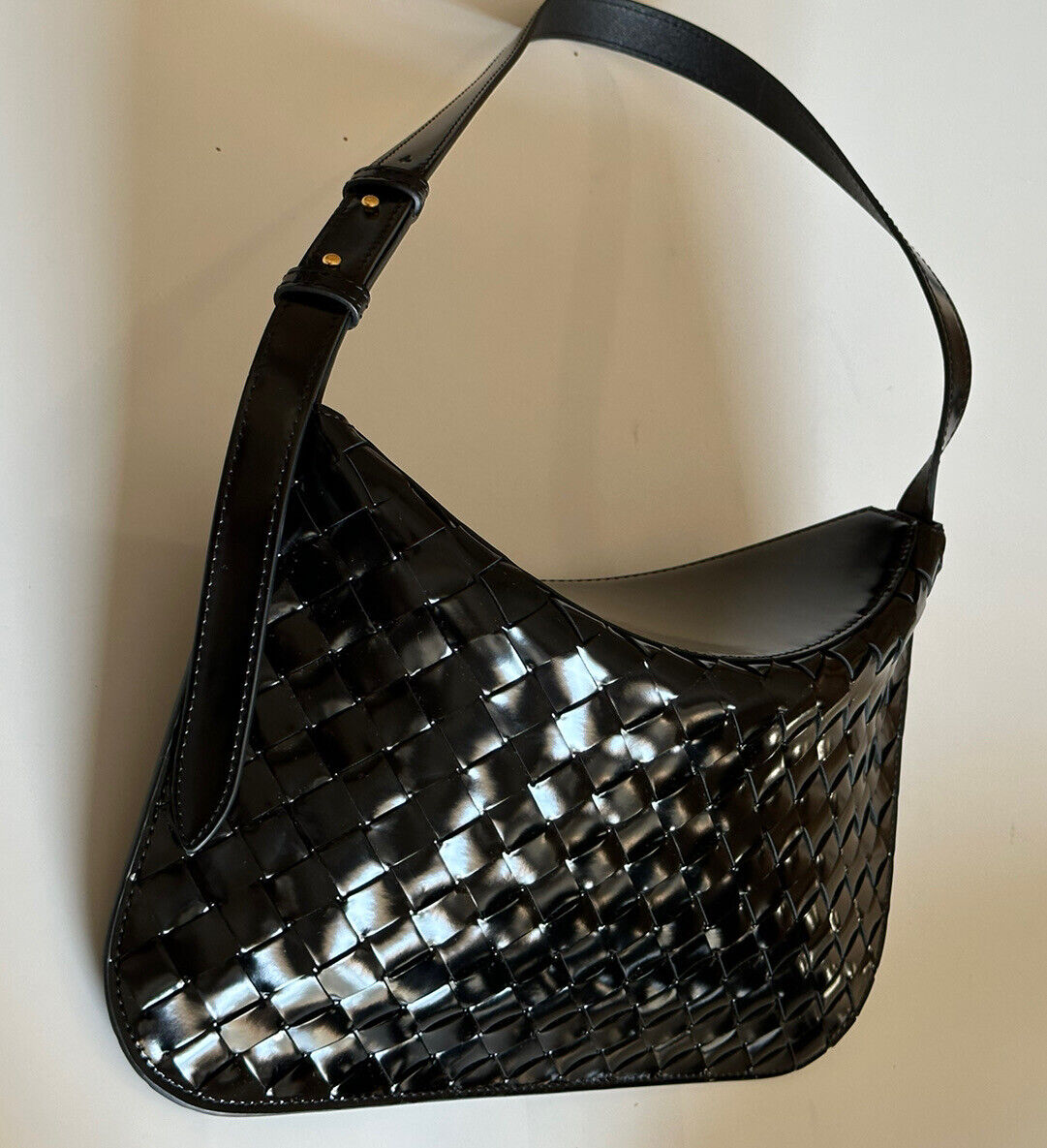 NWT 2900 $ Bottega Veneta Intrecciato Schultertasche aus schwarzem Leder 701046 Italien