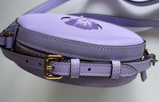 NWT $1295 Versace Круглая сиреневая сумка через плечо из кожи теленка Medusa DBFI050 IT 