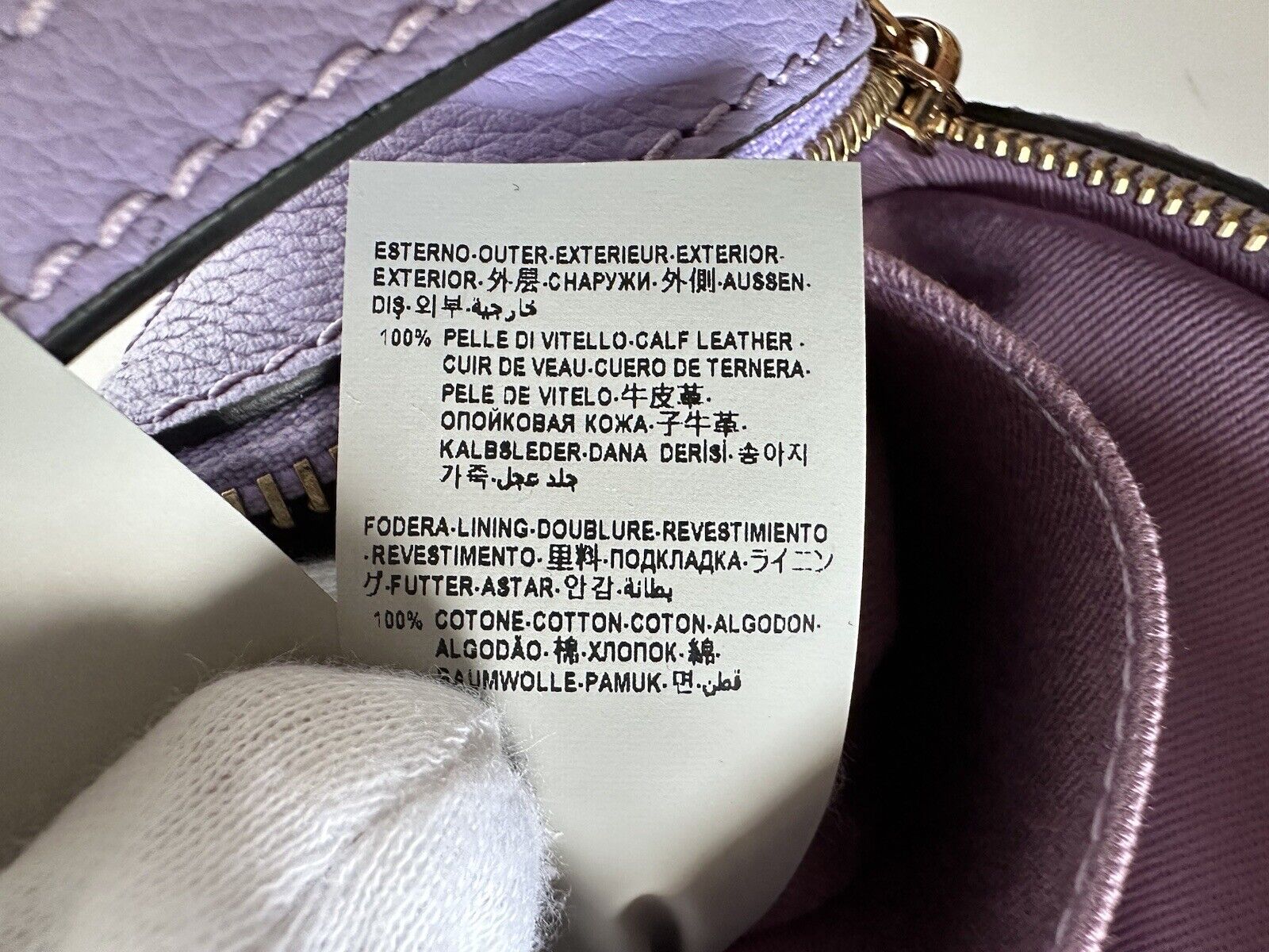 Neu mit Etikett: 1295 $ Versace Medusa Head Runde Umhängetasche aus Kalbsleder in Flieder DBFI050 IT 