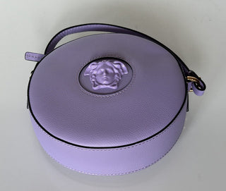 NWT $1295 Versace Круглая сиреневая сумка через плечо из кожи теленка Medusa DBFI050 IT 
