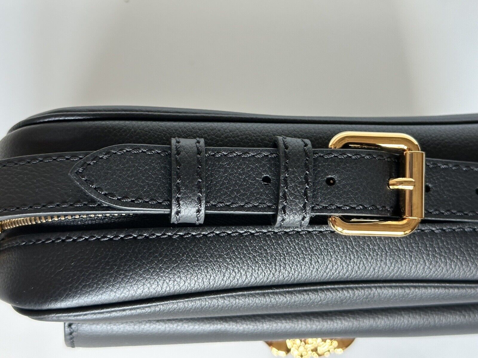 NWT $1400 Versace Medusa Head Calf Leather Black Medium Shoulder Bag 1008102 IT