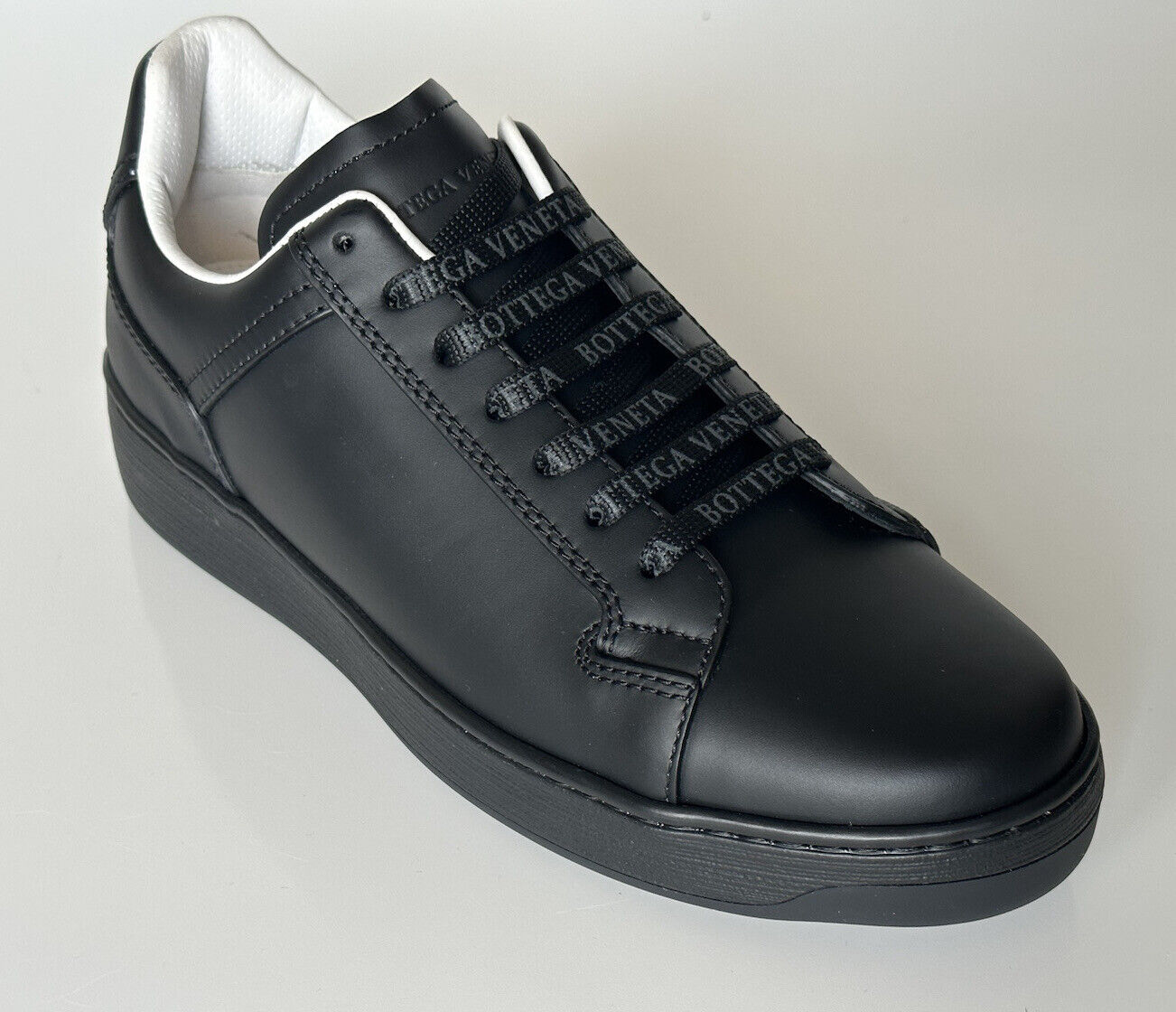 Мужские черные кроссовки из телячьей кожи Bottega Veneta 690 долларов США 7,5 США (40,5) 578298 