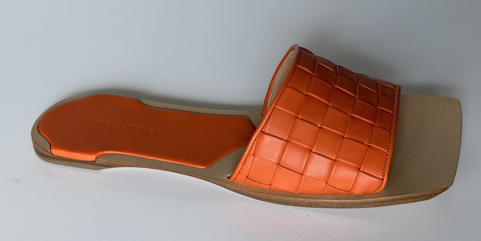 NIB $ 620 Bottega Veneta Slip-on-Sandalen aus gebranntem Orange aus Leder 8,5 (38,5) 578372 