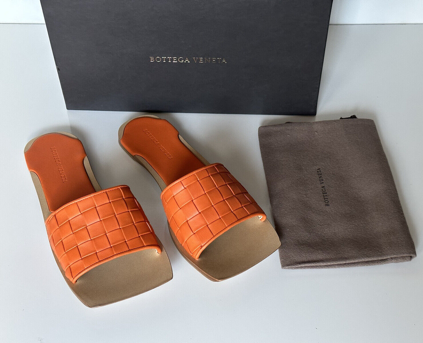 NIB $620 Bottega Veneta Slip-on Leather Burned Orange Sandals 8.5 (38.5) 578372