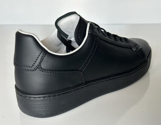 NIB $ 690 Bottega Veneta Herren-Turnschuhe aus Kalbsleder in Schwarz 12 US (45 Euro) 578298 