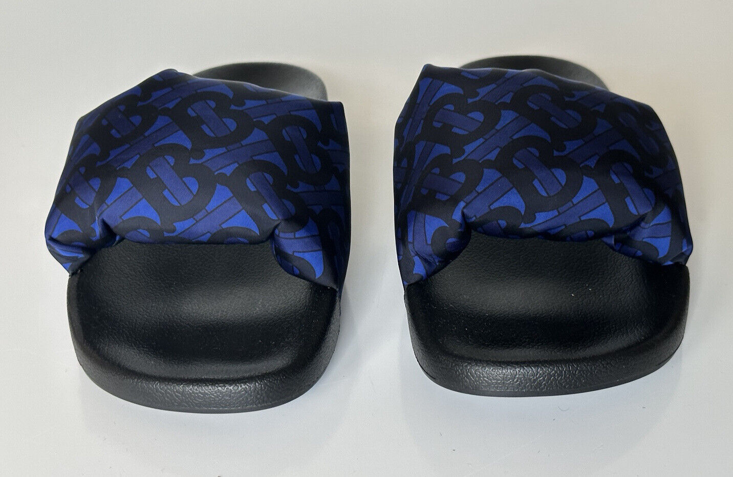 NIB $570 Burberry Furley Puff TB Men's Slides Blue Sandals 10 US (43) 8048585