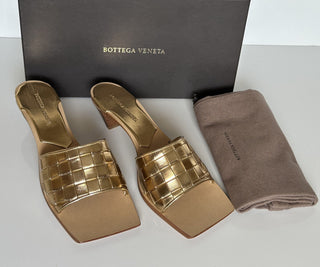 Женские кожаные босоножки Bottega на каблуке золотистого персикового цвета стоимостью 720 долларов США 11 США 578373 IT 