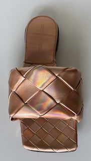 NWT $1350 Bottega Veneta Lido Violet — Сандалии на плоской подошве Old Rose, обувь 7,5 США, 608853 