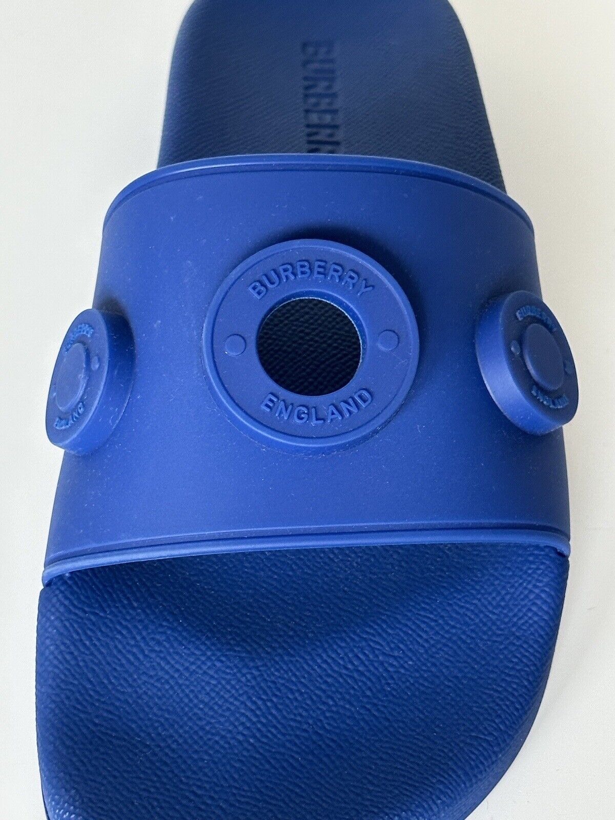 NIB $420 Burberry Eyelet Men’s Furley Royal Blue Slide Sandals 10 US 8049674 IT