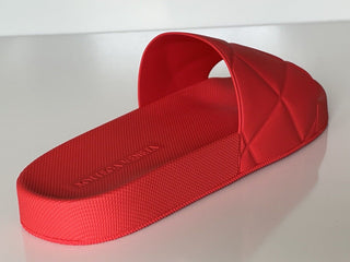Резиновые сандалии Bottega Veneta Slider с узором Tomato 10, США (43) 640050, NIB 390 долларов США