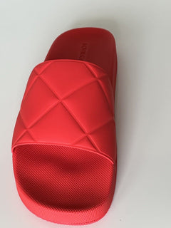 Резиновые сандалии Bottega Veneta Slider с узором Tomato 12, США (45) 640050, NIB 390 долларов США