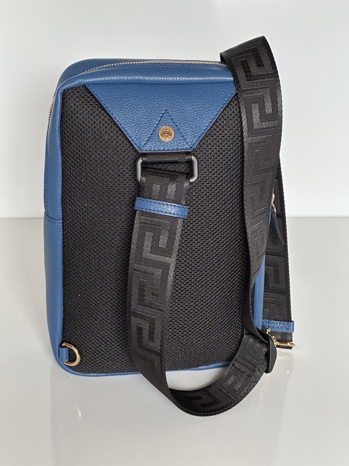 NWT $1590 Versace Medusa Grainy Calf Leather Sling Backpack Bag Blue 1008862 IT