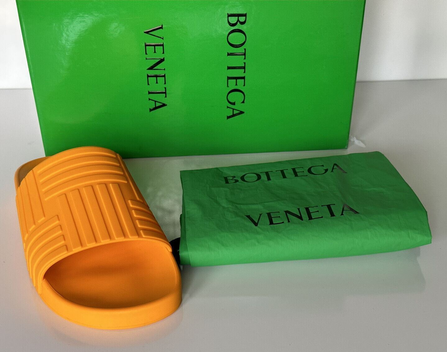 NIB 420 $ Bottega Veneta Herren-Gummi-Tangerine-Slides-Sandalen 11 US (44) 690105 