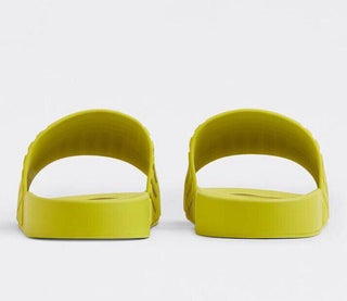 Новые мужские резиновые шлепанцы Kiwi Bottega Veneta за 420 долларов США (46 евро) 690105 