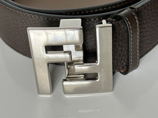 NWT $550 Ремень Fendi FF из телячьей кожи 105/42 Италия 7C0403 