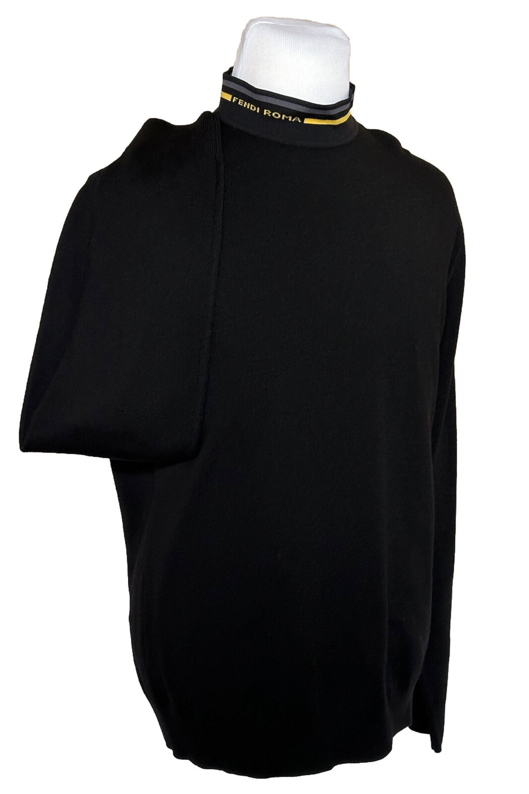 NWT $850 Шерстяной вязаный свитер Fendi Черный 54 евро FZY464 Сделано в Италии 