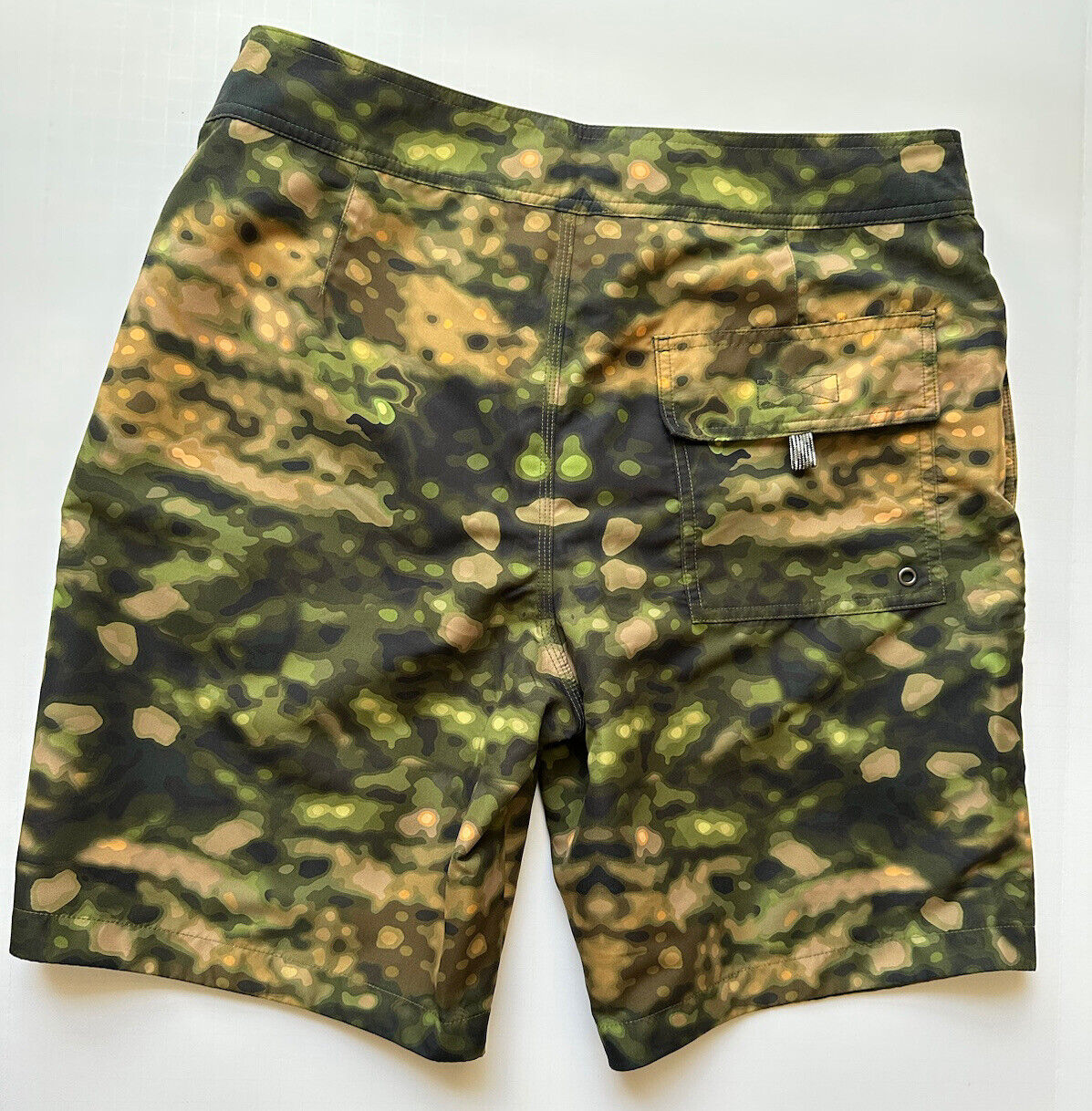 NWT $480 Burberry  Breton Mens Camo Dark Fern Green Boxer Swim Shorts XL 8042583