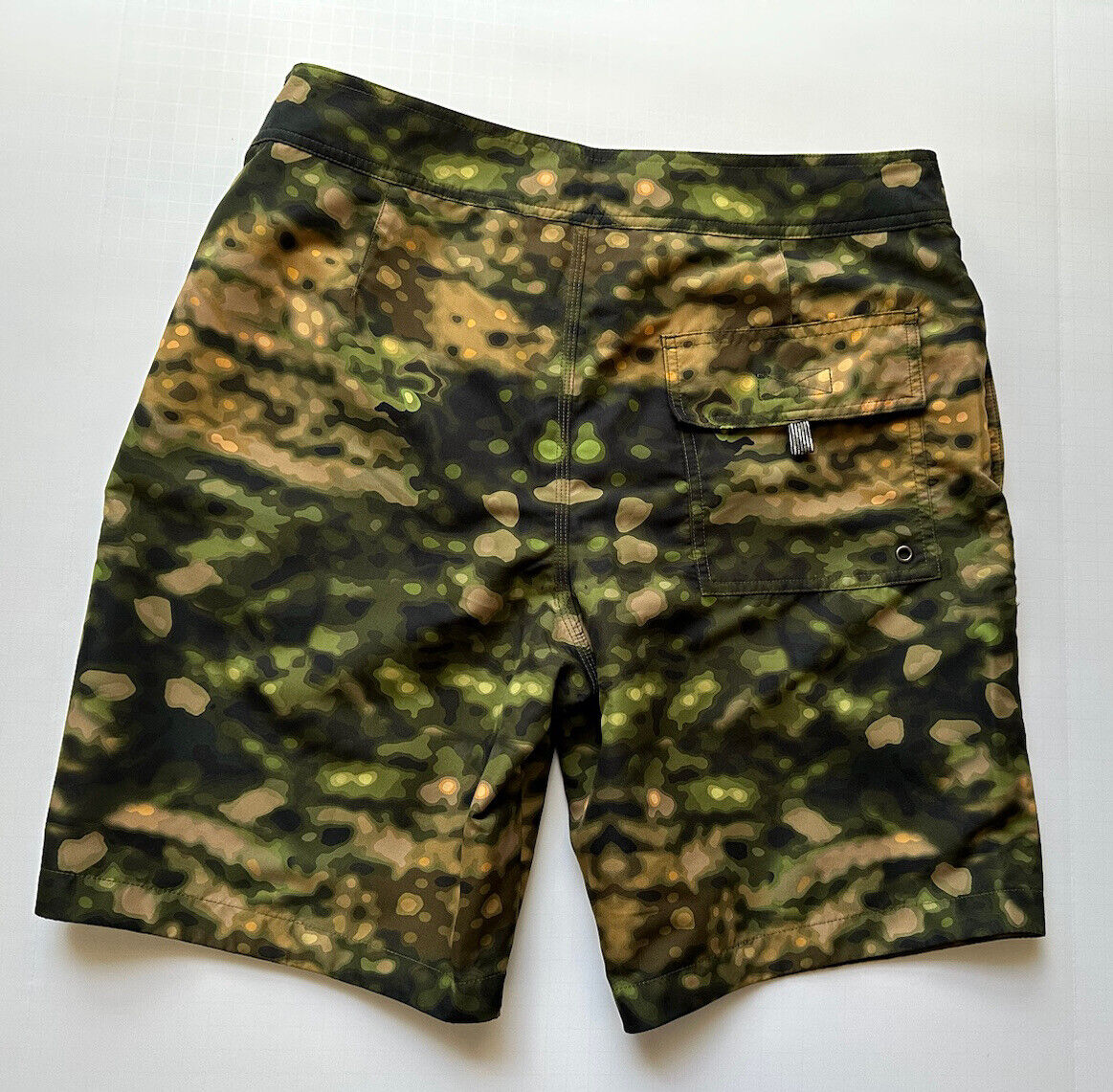 NWT $480 Burberry  Breton Mens Camo Dark Fern Green Boxer Swim Shorts XL 8042583