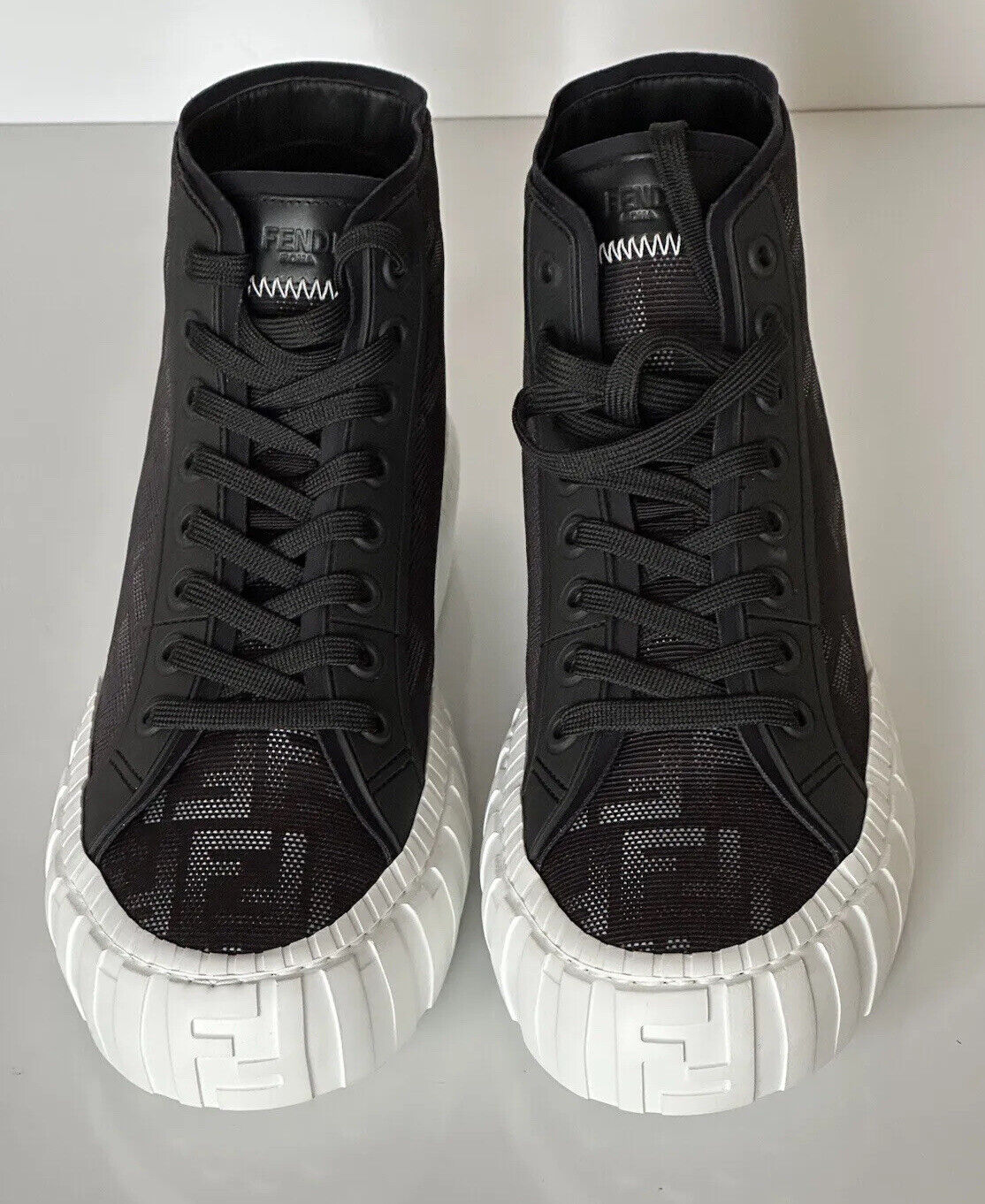 NIB 795 $ Fendi FF Logo Stoff/Leder Schwarze High-Top-Sneaker 10 US (43) 7E1424