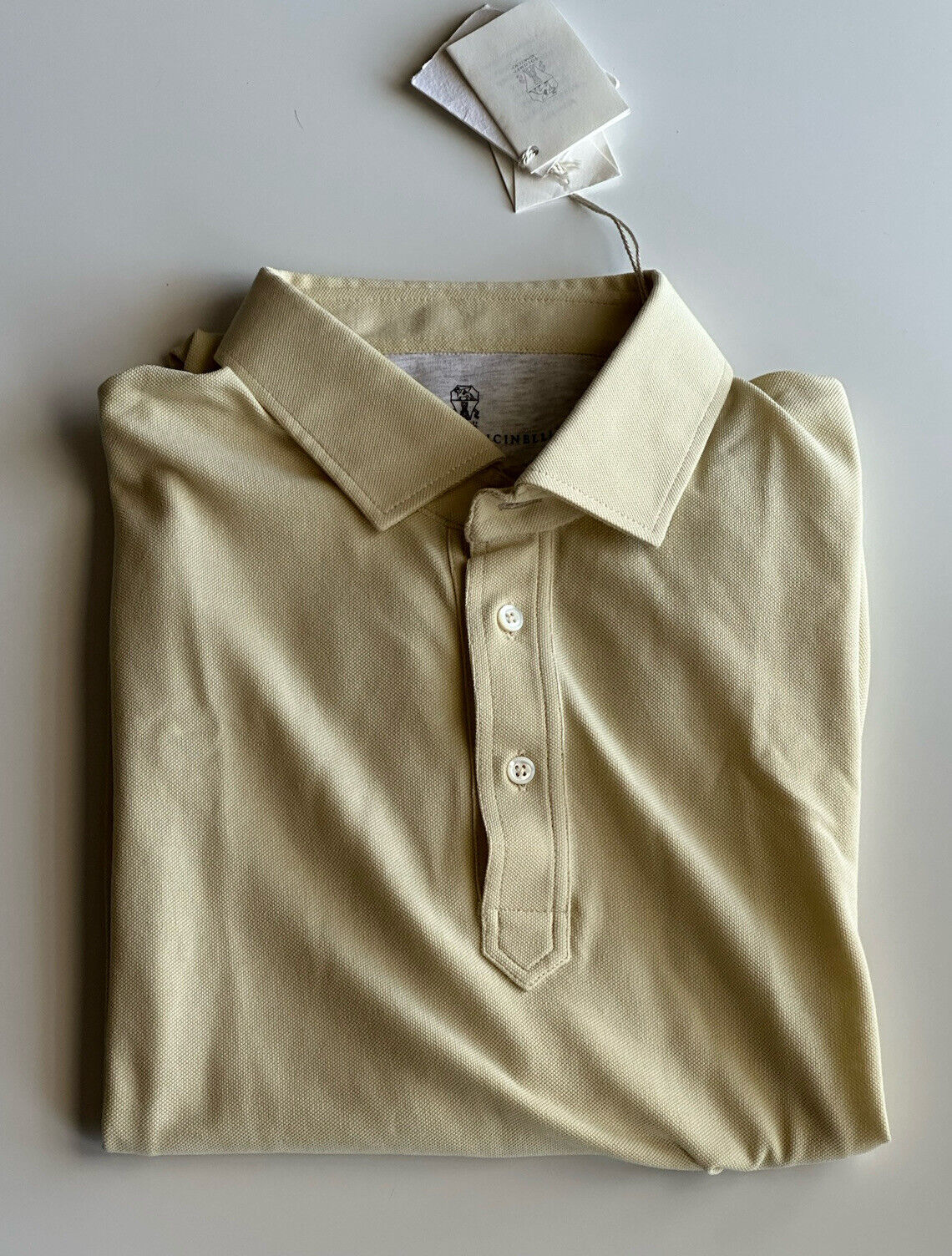 Neu mit Etikett: 495 $ Brunello Cuccinelli Basic Pique Poloshirt Gelb 42 US (54 Euro) Italien