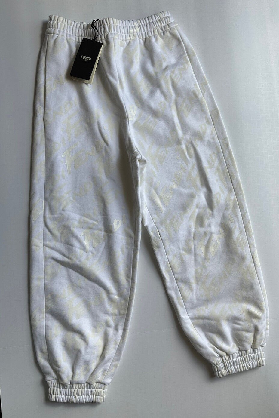 NWT $950 Fendi Women's Milk White Fendi Print Knitted Jogger Pants 40 (4 US) IT