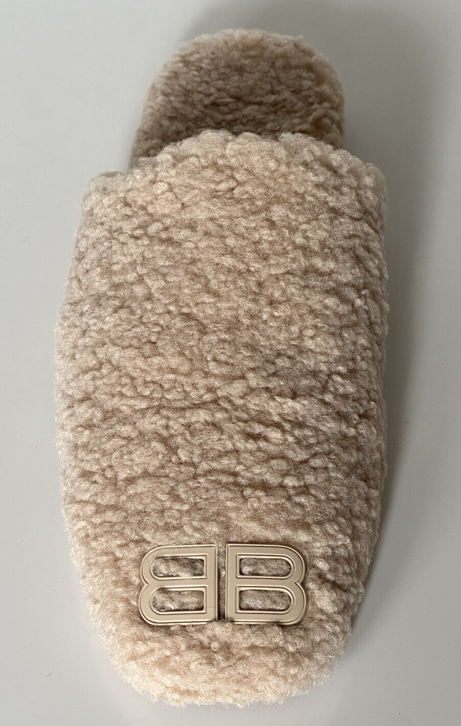 СИБ 750 долларов США Balenciaga Мужские сабо из искусственной овчины бежевого цвета 10 США (43 евро) IT 67256 