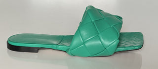 NWT 1350 долларов США Bottega Veneta Зеленые сандалии на плоской подошве Loden Обувь 11,5 США (41,5 ЕС) 608853 