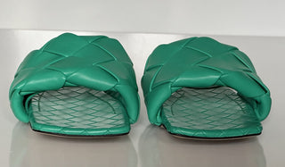 NWT 1350 долларов США Bottega Veneta Green Loden Сандалии на плоской подошве Туфли 9 США (39 евро) 608853 