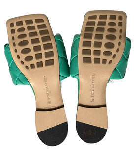 NWT 1350 долларов США Bottega Veneta Green Loden Сандалии на плоской подошве Туфли 9 США (39 евро) 608853 