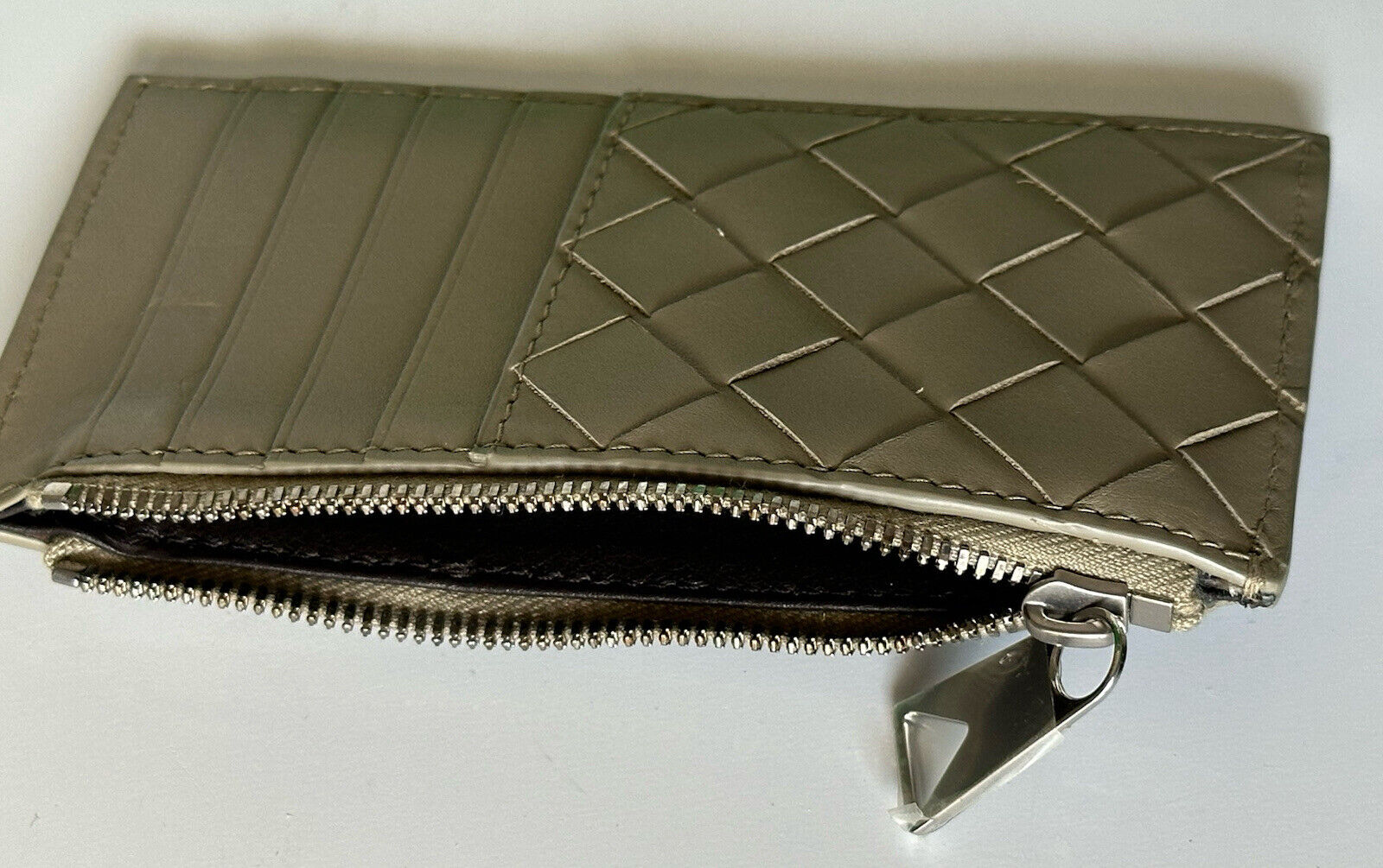 NWT $450 Bottega Veneta Leather Slim Zipped Long Wallet Intrecciato Weave  Italy