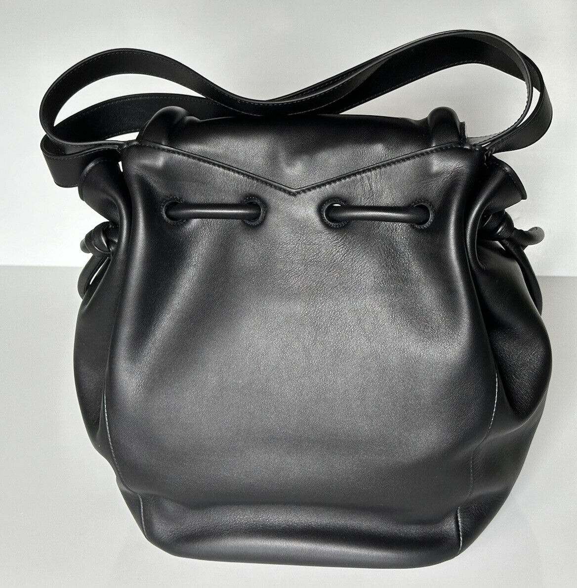 NWT $3500 Bottega Veneta Napa Large Leathers Black Carbas Shoulder Bag Italy
