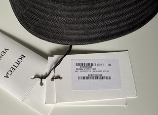 NWT $600 Bottega Veneta Intrecciato Нейлоновая панама Черная, M (57 см) 687344 