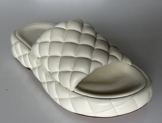 NIB $1450 Bottega Veneta White Quilted Leather Padded Sandals 10 US 708885 IT