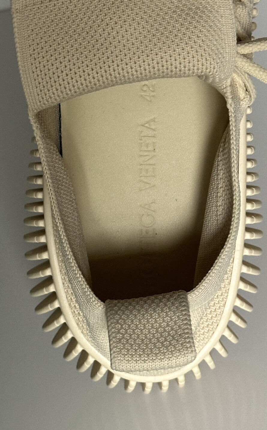 Мужские кроссовки Bottega Veneta Tech Knit Cane Sugar за 920 долларов США 9 США (42 ЕС) 690112