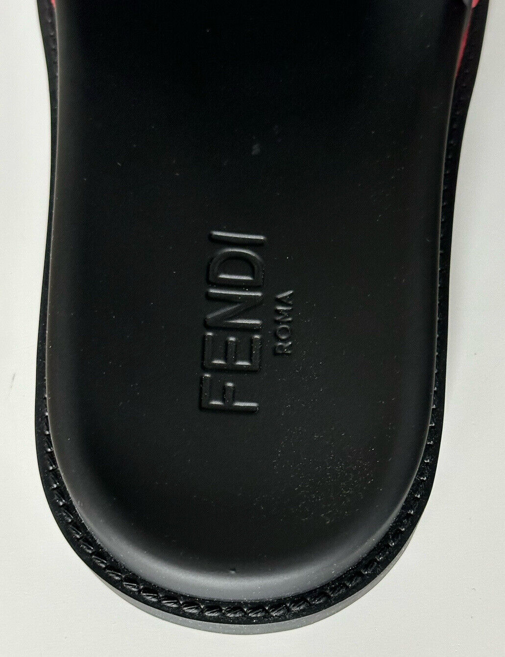 NIB 460 $ Fendi Herren FF Rubber Slide Sandalen Schwarz/Rot 12 US/11 UK 7X1377 Italien