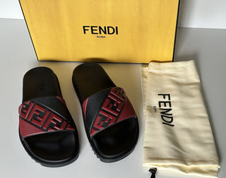 NIB 460 долларов США Мужские резиновые шлепанцы Fendi FF, черные/красные 12 США/11 Великобритания 7X1377 Италия