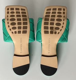 NWT 1350 долларов США Bottega Veneta Green Loden Сандалии на плоской подошве Обувь 7 США (37 евро) 608853