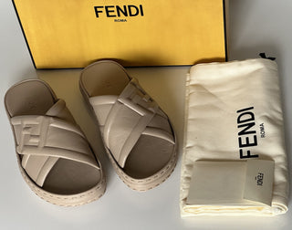 NIB Мужские шлепанцы Fendi FF из телячьей кожи 895 долларов США, бежевые 9 US/8UK 7X1501 IT