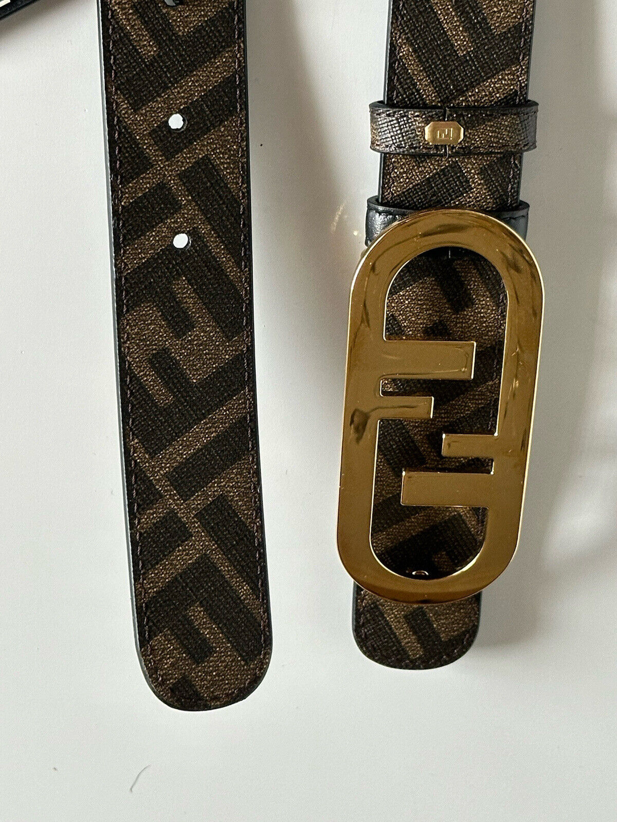 NWT $630 Ремень Fendi FF O'lock кожаный двусторонний черный/коричневый 100/40 Италия 7C0475