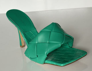 NWT $1500 Bottega Veneta Lido Intrecciato Leather Mules Green 8.5 US 608854